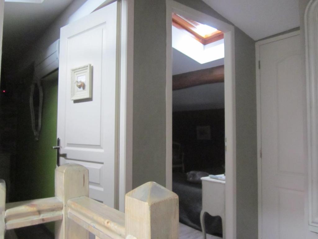 Appartement Chez Martine Cote Canal Carcassonne Ruang foto
