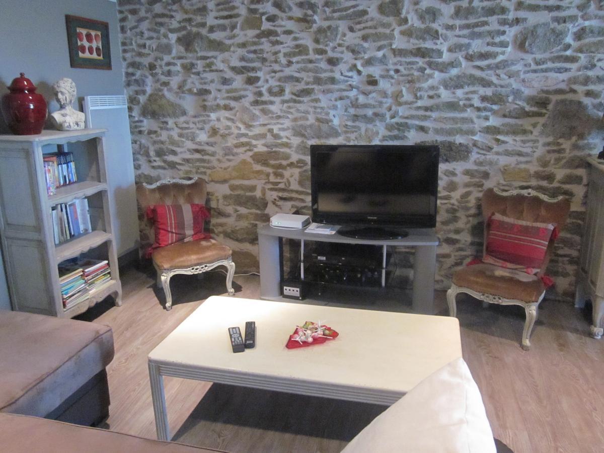 Appartement Chez Martine Cote Canal Carcassonne Bagian luar foto